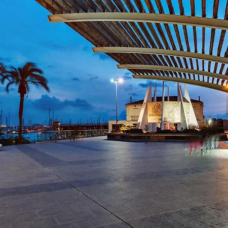 Апартаменты Torrevilbao Cosy Cerca De La Playa *