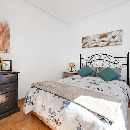 Torrevilbao Cosy Cerca De La Playa Торевьиа